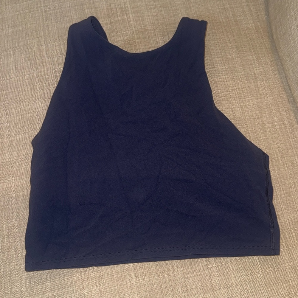 Athleta Conscious Crop